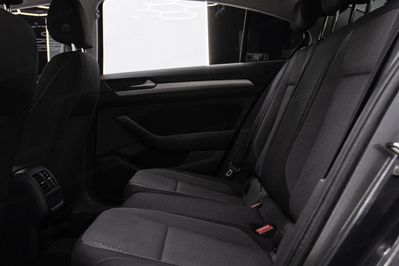 Volkswagen Passat 1.5 Tsi Evo Essence Dsg