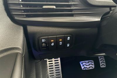 Hyundai Bayon PREMIUM 1.0 mHEV T-GDI DCT7