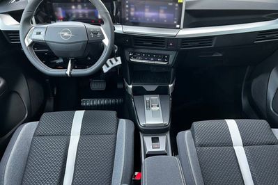 Opel Frontera Edition eDTC6 1.2 T mHEV