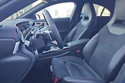 Mercedes CLA 250 e  AMG Line