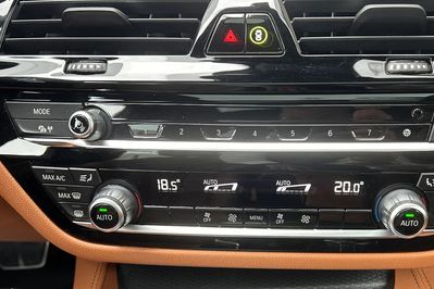 BMW Seria 5 520d xDrive mHEV M Sport sport-aut