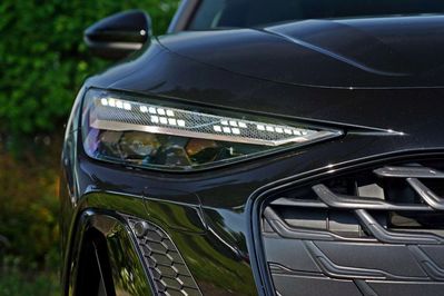 Audi A6 TDI quattro S line Avant