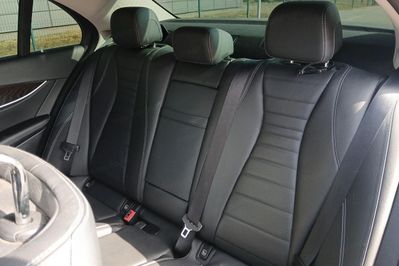 Mercedes Klasa E 220 d 9G-TRONIC