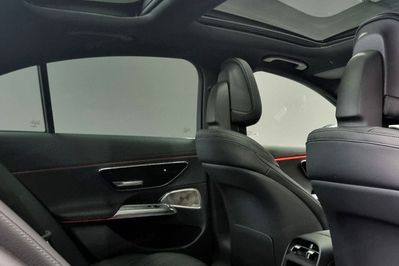 Mercedes E Klasa 220 d 4-Matic AMG