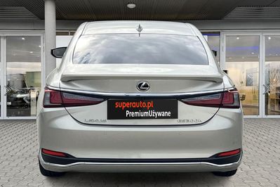 Lexus ES 300h Business Edition
