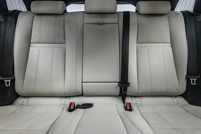 Land Rover Range Rover Velar D300 mHEV SE