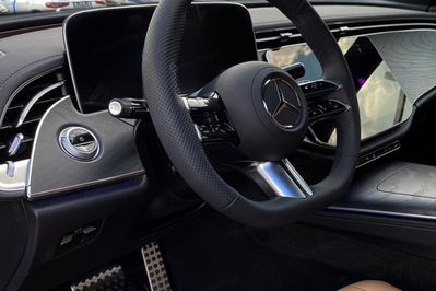Mercedes Klasa E 220 d 4-Matic AMG