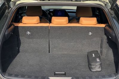 Lexus UX 250h F Sport Design 2WD