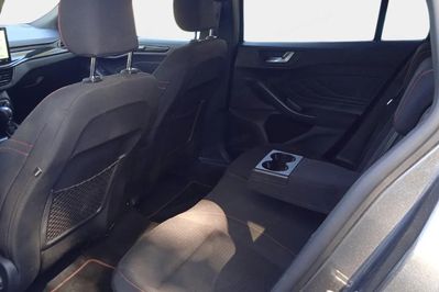 Ford Focus 1.0 EcoBoost mHEV ST-Line X aut