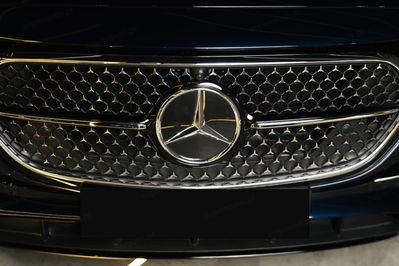 Mercedes Klasa E 220 d  4-Matic AMG