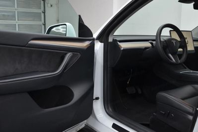 Tesla Model Y Y Long Range AWD