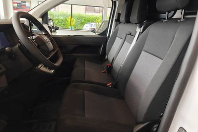 Citroen Jumpy XL L2H1 EAT8