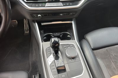 BMW Seria 3 330e xDrive M Sport