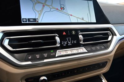 BMW Seria 3 Touring 330i xDrive Luxury Line
