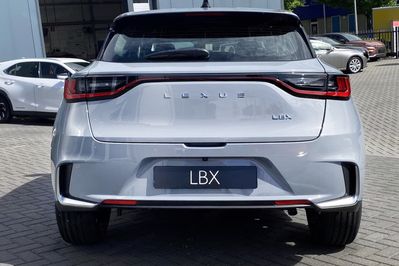 Lexus LBX Elegant 1.5 Hybrid