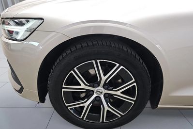 Volvo V60 B3 B Core aut