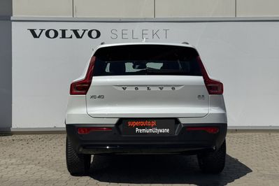 Volvo XC40 B3 Plus Dark