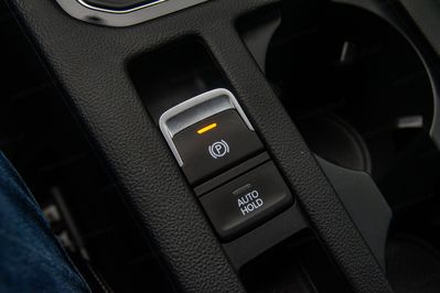 Volkswagen Passat 2.0 TSI Elegance DSG