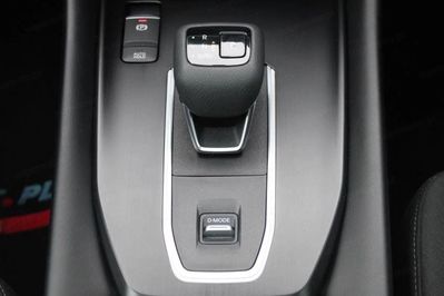 Nissan Qashqai 1.3 DIG-T N-Connecta  X-Tronic