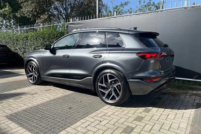 Audi Q6 e-tron S line