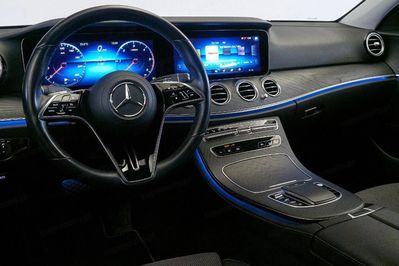 Mercedes Klasa E 220 d 4MATIC Avantgarde