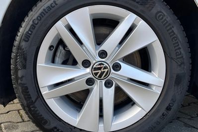 Volkswagen Golf VIII 2.0 TDI Life DSG