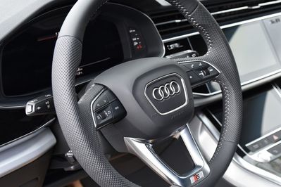 Audi Q7 50 TDI quattro S Line