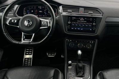 Volkswagen Tiguan Allspace 2.0 TDI R-Line 4Mot. DSG