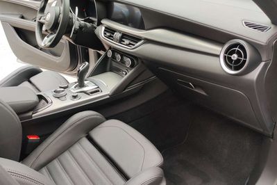 Alfa Romeo Stelvio Turbo Veloce Q4