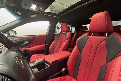 Lexus ES 300h F Sport Edition