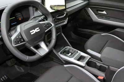 Dacia Duster Journey 1.8 Full Hybrid