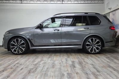 BMW X7 M60i xDrive