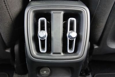 Volvo XC40 T2 Essential