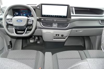 Ford Transit Custom Kombi M1 L2H1 320 Trend A8