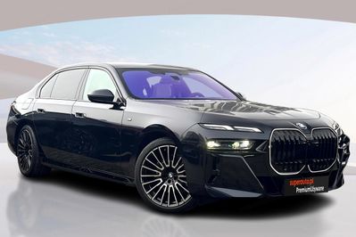 BMW Seria 7 740d xDrive M Sport