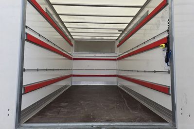 Iveco Daily 35C16 Kontener 8EP + Winda