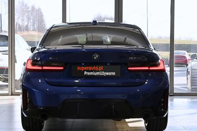 BMW Seria 3 330i xDrive M Sport aut