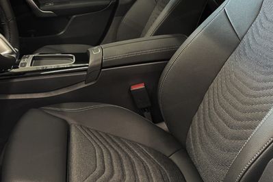 Mercedes CLA 200