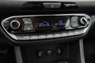 Hyundai i30 1.5 T-GDI 48V Smart DCT