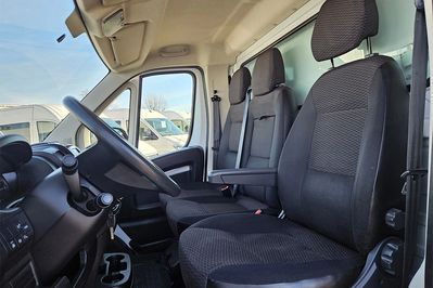 Peugeot Boxer Kontener 8EP + Winda