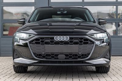 Audi A3 30 TFSI Advanced