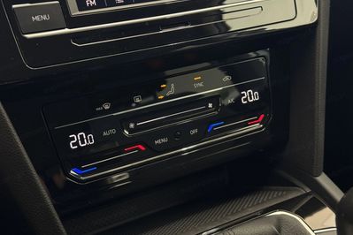 Volkswagen Passat 1.5 TSI Business