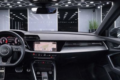 Audi A3 35 TFSI mHEV S tronic