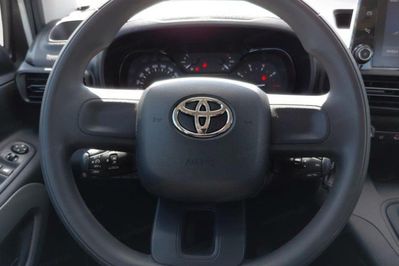 Toyota Proace City Verso 1.5 D-4D Combi
