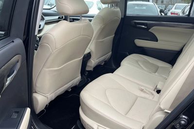 Toyota Highlander 2.5 Hybrid Executive AWD