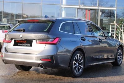 BMW Seria 3 Touring 320d xDrive Sport Line