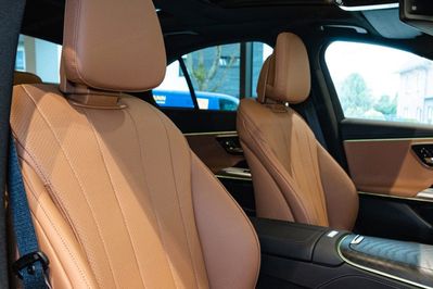 Mercedes E Klasa 300 e  4-Matic AMG