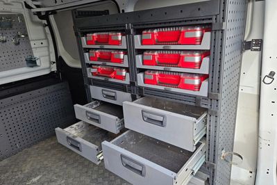 Renault Trafic L1H1 Zabudowa warsztatowa