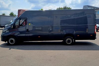 Iveco Daily 35S18