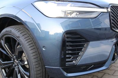 Volvo XC60 B5 AWD Ultra Black Edition